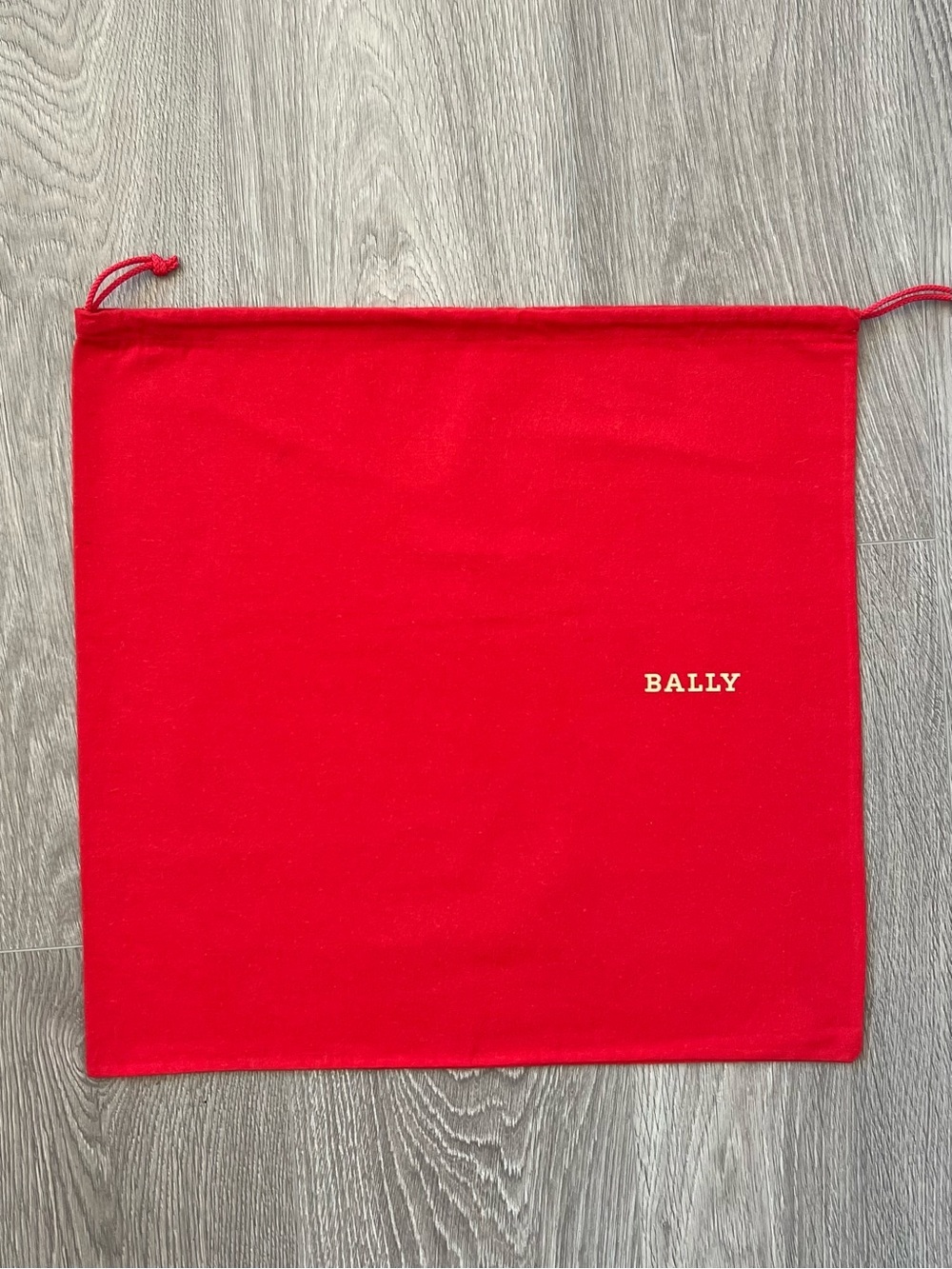 Bally dust bag (C333)